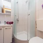Ivi *