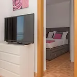 Ivi Διαμέρισμα *