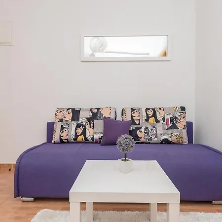 Ivi Apartmán *